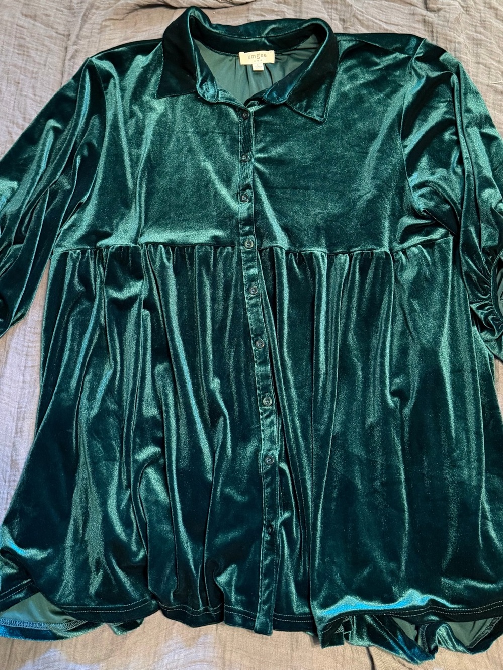 Umgee Dark Emerald Green Velvet Button-Down Blouse
